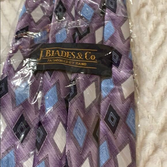 ( J. BLADES & CO.) vintage clip-on tie set - Picture 6 of 7